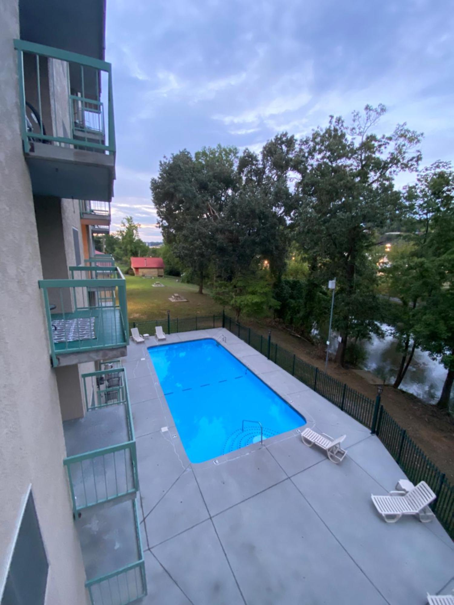 River Place Condos Riverside #309 1Bd Pigeon Forge Zewnętrze zdjęcie